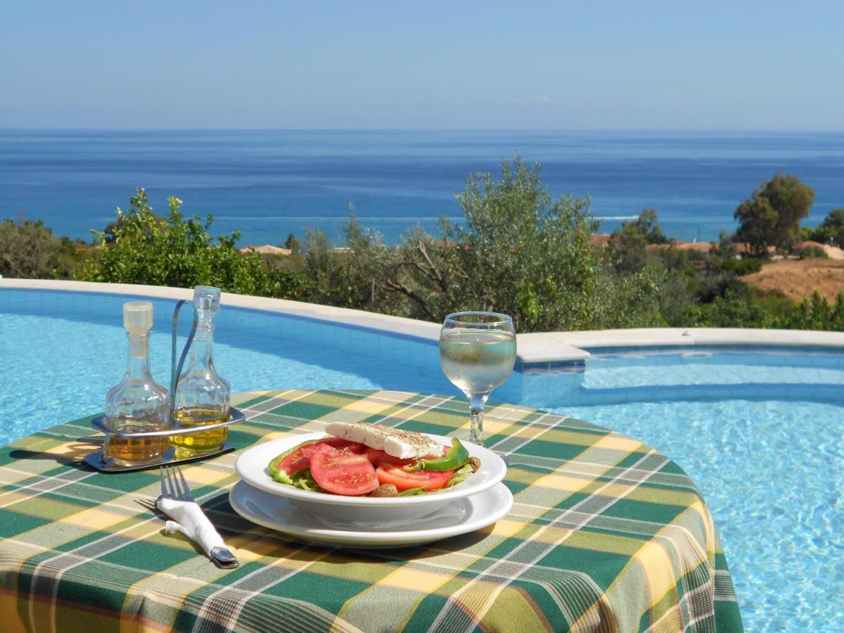 Livadaki Village Hotel Skala  Exterior photo